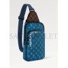 LOUIS VUITTON AVENUE SLINGBAG NM M23782 (31*20*7cm)