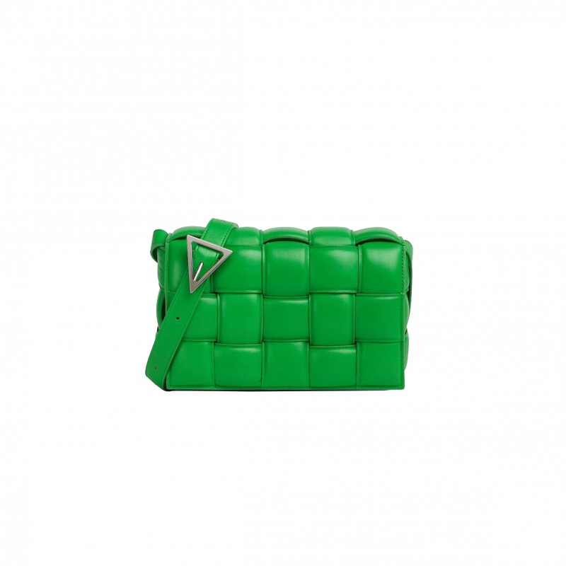 BOTTEGA VENETA PADDED CASSETTE (26*18*8cm)