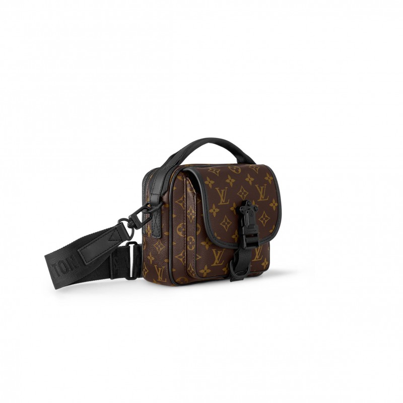 LOUIS VUITTON QUEST MESSENGER M46973 (18*18*10cm)