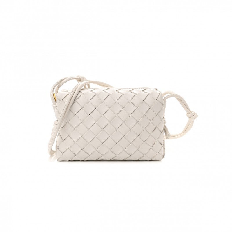 BOTTEGA VENETA NAPPA INTRECCIATO MINI LOOP CAMERA BAG WHITE (18*11*6cm)