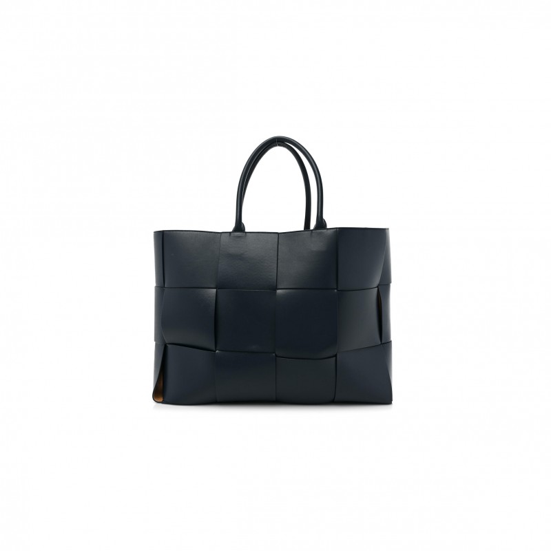 BOTTEGA VENETA NAPPA MAXI INTRECCIATO MENS ARCO TOTE NAVY BLUE 1437827 (46*34*13cm) BOTTEGA VENETA NAPPA MAXI INTRECCIATO MENS ARCO TOTE NAVY BLUE 1437827 (46*34*13cm)