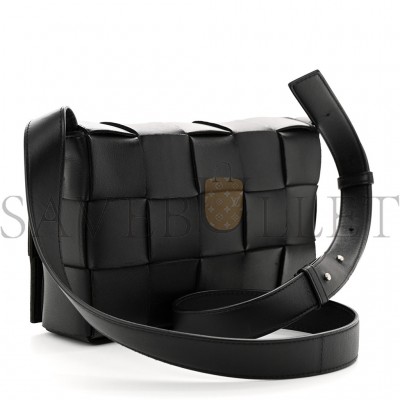 BOTTEGA VENETA LAMBSKIN MAXI INTRECCIATO CASSETTE CROSSBODY BAG BLACK (23*15*5.5cm) BOTTEGA VENETA LAMBSKIN MAXI INTRECCIATO CASSETTE CROSSBODY BAG BLACK (23*15*5.5cm)