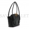 BOTTEGA VENETA FRENCH CALFSKIN MAXI INTRECCIATO ARCO 33 BLACK (25*22*9cm) BOTTEGA VENETA FRENCH CALFSKIN MAXI INTRECCIATO ARCO 33 BLACK (25*22*9cm)