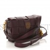 BOTTEGA VENETA GRAINED CALFSKIN MAXI INTRECCIATO CASSETTE CROSSBODY BAG BORDEAUX (22*15*6cm)