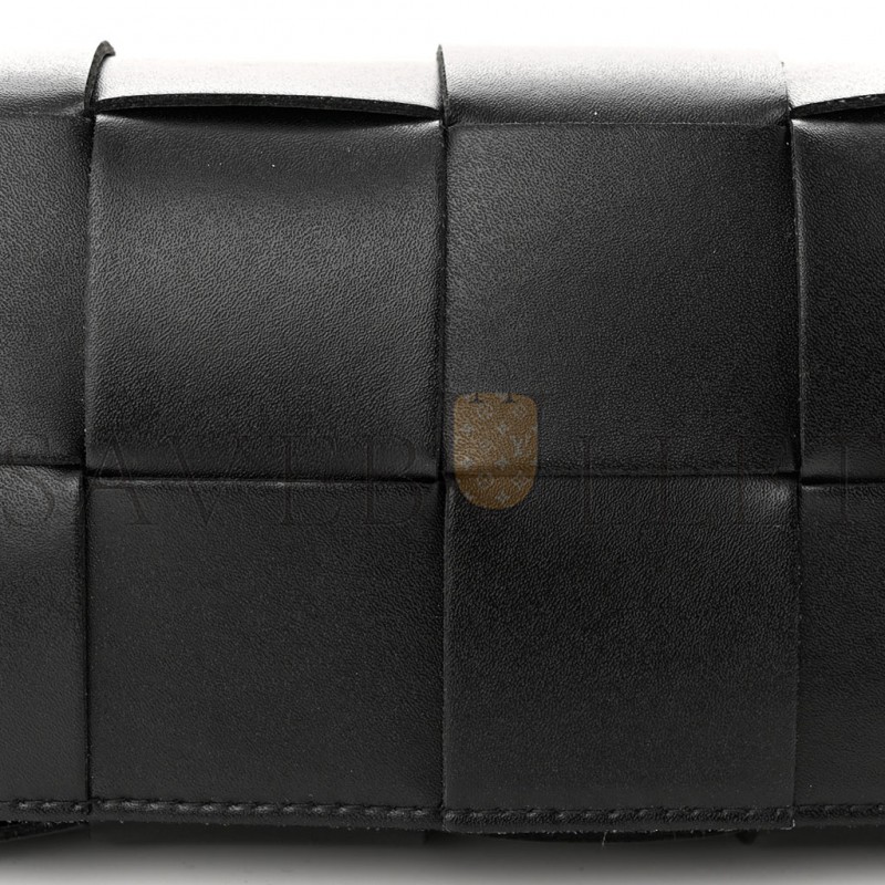 BOTTEGA VENETA NAPPA MAXI INTRECCIO THE BELT CASSETTE BAG BLACK (18*10*5cm) BOTTEGA VENETA NAPPA MAXI INTRECCIO THE BELT CASSETTE BAG BLACK (18*10*5cm)