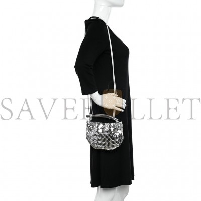 BOTTEGA VENETA MIRROR LAMINATED NAPPA INTRECCIATO MINI SARDINE BAG SILVER (20*14*3cm) BOTTEGA VENETA MIRROR LAMINATED NAPPA INTRECCIATO MINI SARDINE BAG SILVER (20*14*3cm)
