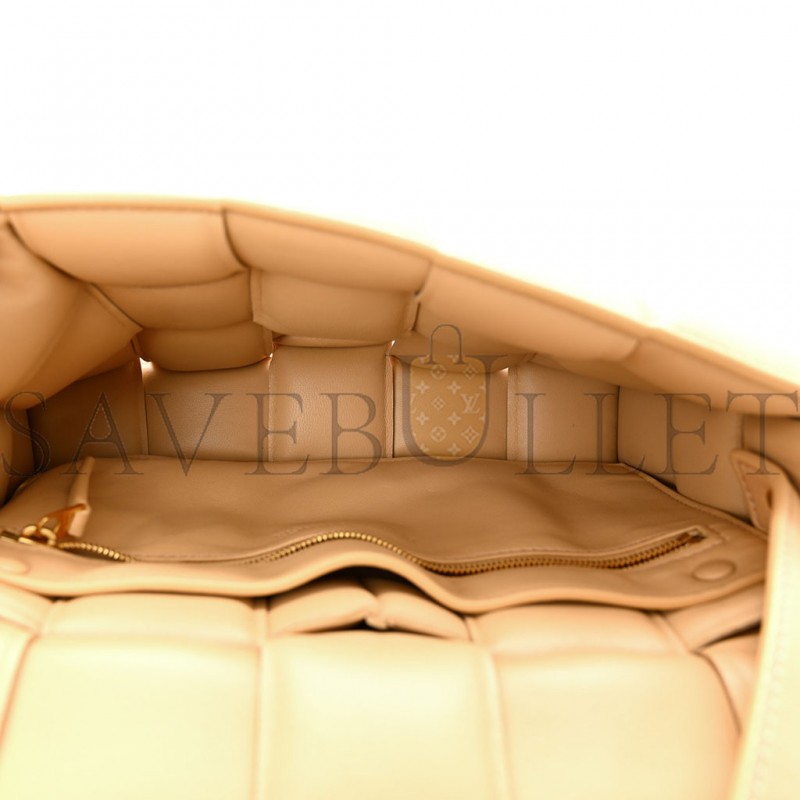 BOTTEGA VENETA NAPPA MAXI INTRECCIATO PADDED CASSETTE CROSSBODY BAG ALMOND (27*17*8cm)