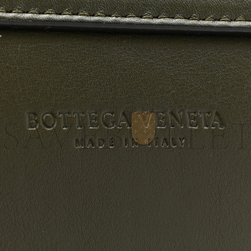 BOTTEGA VENETA LAMBSKIN MAXI INTRECCIATO MESSENGER BAG  (23*15*6cm)