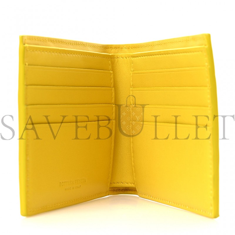 BOTTEGA VENETA NAPPA MAXI INTRECCIATO BI FOLD WALLET BUTTERCUP  (11*10*2cm)