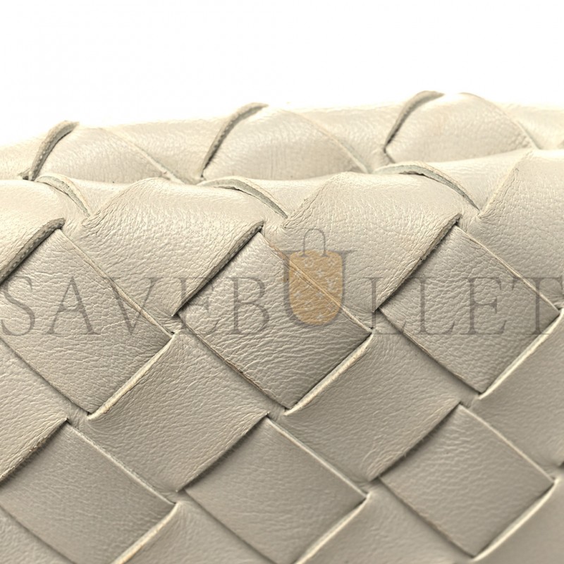 BOTTEGA VENETA NAPPA INTRECCIATO MINI SARDINE BAG CHALK  (20*14*3cm)