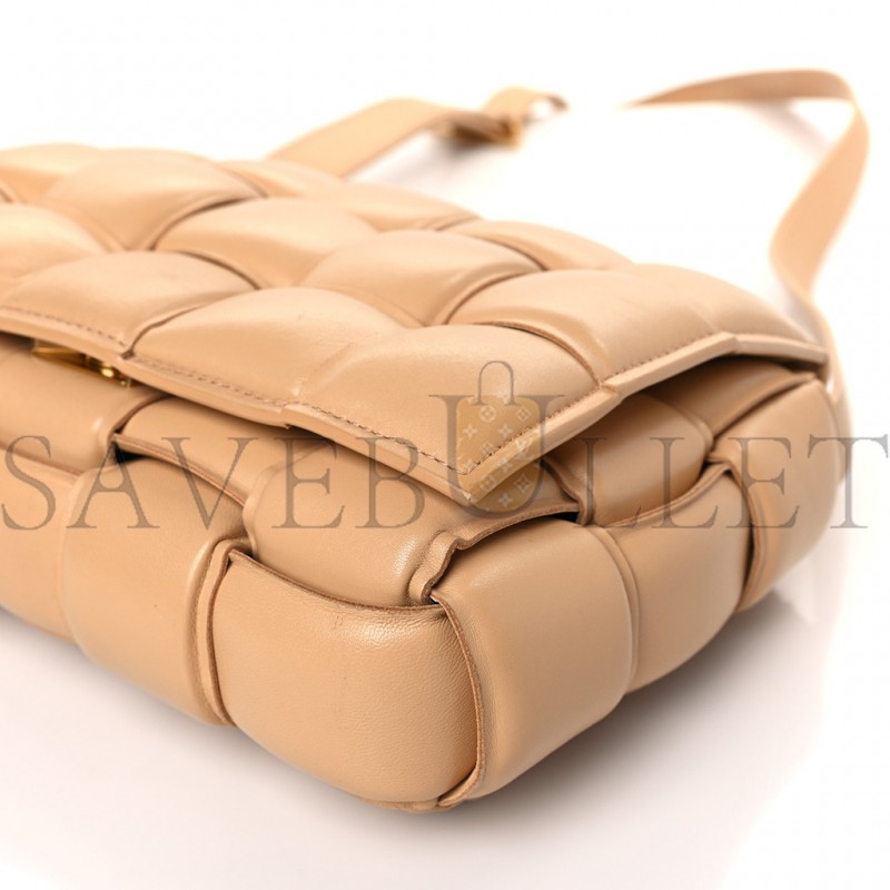 BOTTEGA VENETA NAPPA MAXI INTRECCIATO PADDED CASSETTE CROSSBODY BAG ALMOND (25*17*7cm)