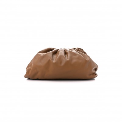 BOTTEGA VENETA SMOOTH BUTTER CALF THE POUCH OVERSIZED CLUTCH TEAK (39*19*9cm)