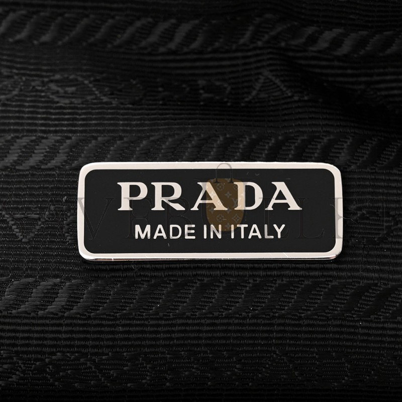 PRADA GRACE LUX TRIANGLE SHOULDER BAG BLACK (25*15*11cm)