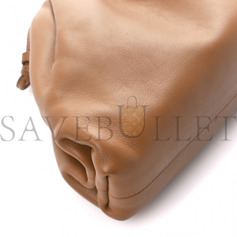 BOTTEGA VENETA BUTTER CALFSKIN THE MINI POUCH CAMEL  (20*13*6cm)