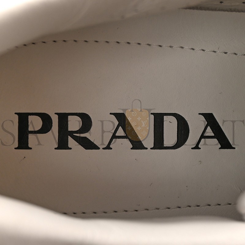 PRADA RE-NYLON SPAZZOLATO METAL TRIANGLE LOGO MENS PRAX 01 45MM SNEAKERS 8 WHITE PRADA RE-NYLON SPAZZOLATO METAL TRIANGLE LOGO MENS PRAX 01 45MM SNEAKERS 8 WHITE