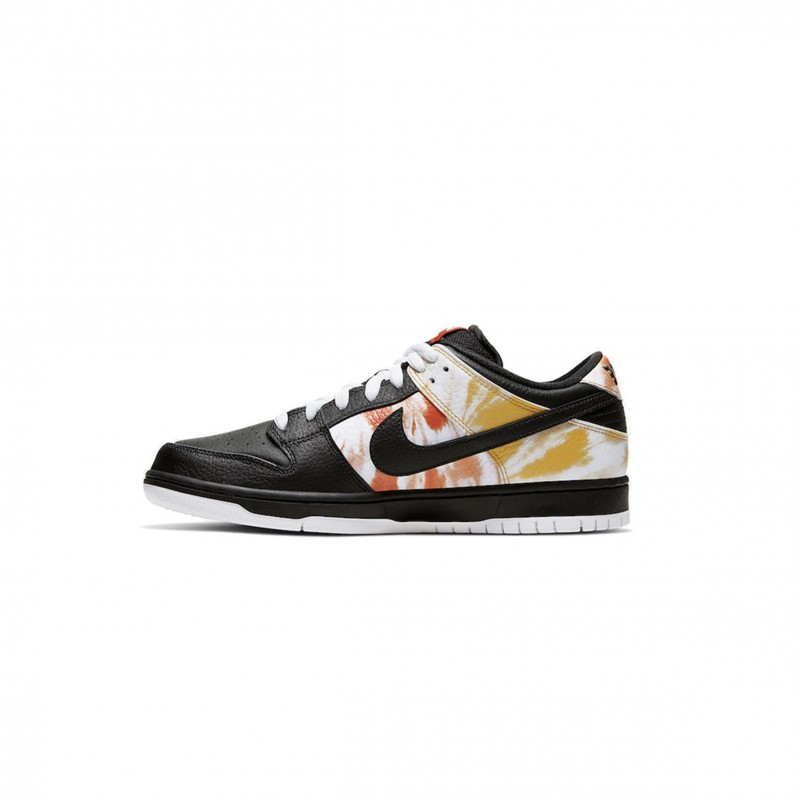 NIKE SB DUNK LOW“RAYGUN” BQ6832-001