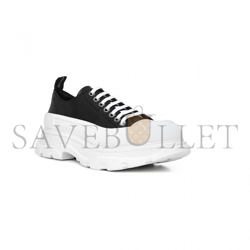 ALEXANDER MCQUEEN TREAD SLICK LEATHER CHUNKY LOW TOP SNEAKERS 627225WHZ621071