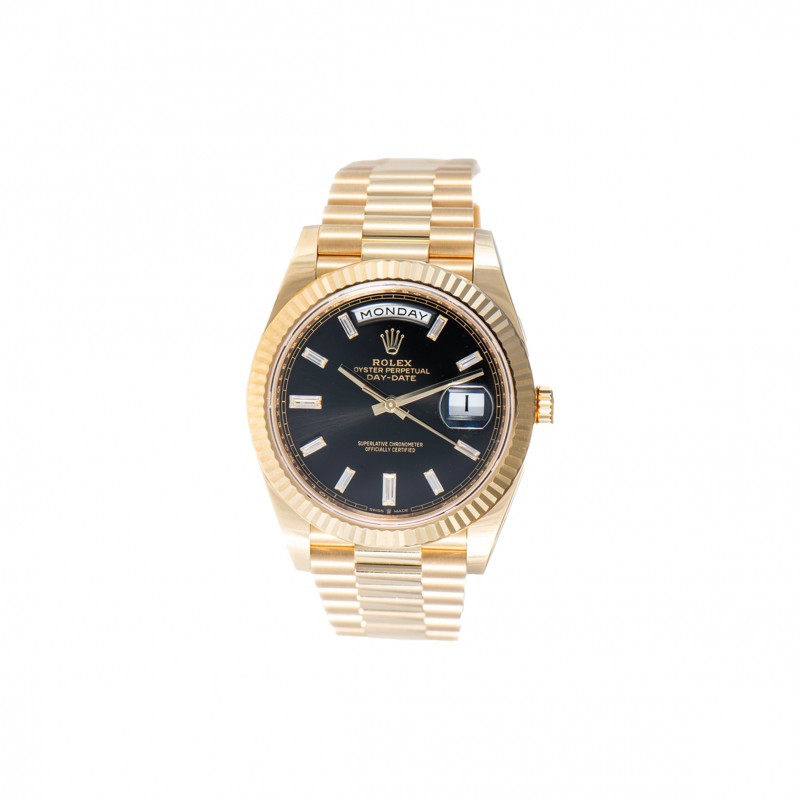 ROLEX DAY-DATE 40MM WATCH 228238