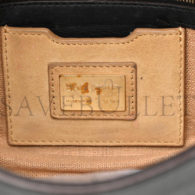FENDI VITELLO FLAMINGO ENAMEL BAGUETTE BLACK (27*15*4cm) FENDI VITELLO FLAMINGO ENAMEL BAGUETTE BLACK (27*15*4cm)