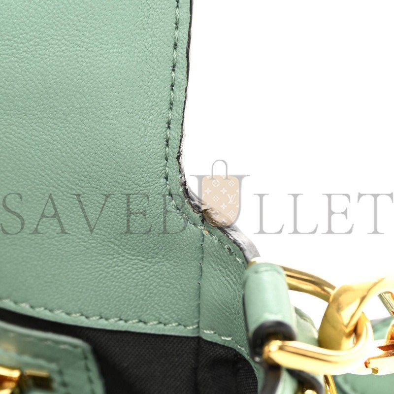 FENDI NAPPA FF 1974 EMBOSSED BAGUETTE MENTA (27*15*6cm) FENDI NAPPA FF 1974 EMBOSSED BAGUETTE MENTA (27*15*6cm)