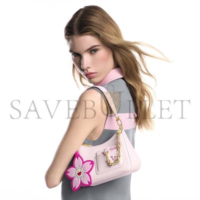 LOUIS VUITTON MURAKAMI LV X TM MARELLINI M13101 (19*13.5*6.5cm) LOUIS VUITTON MURAKAMI LV X TM MARELLINI M13101 (19*13.5*6.5cm)