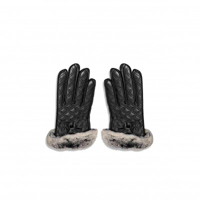 CHANEL QUILTED LEATHER GLOVES 311453 CHANEL QUILTED LEATHER GLOVES 311453