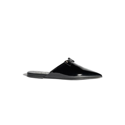 CHANEL MULES PATENT CALFSKIN BLACK G46550