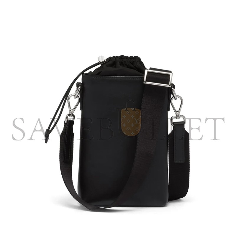PRADA LEATHER SMARTPHONE CASE 2ZH155 (18*13cm) PRADA LEATHER SMARTPHONE CASE 2ZH155 (18*13cm)