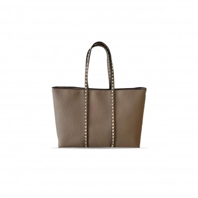 VALENTINO GARAVANI ROCKSTUD SHOPPING BAG IN GRAINY CALFSKIN 5W0B0Q67VSF0NO (37*27*12cm)