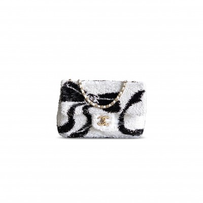 CHANEL MASTER 25K CLASSIC FLAP BAG AS4561 (20*14*8cm)