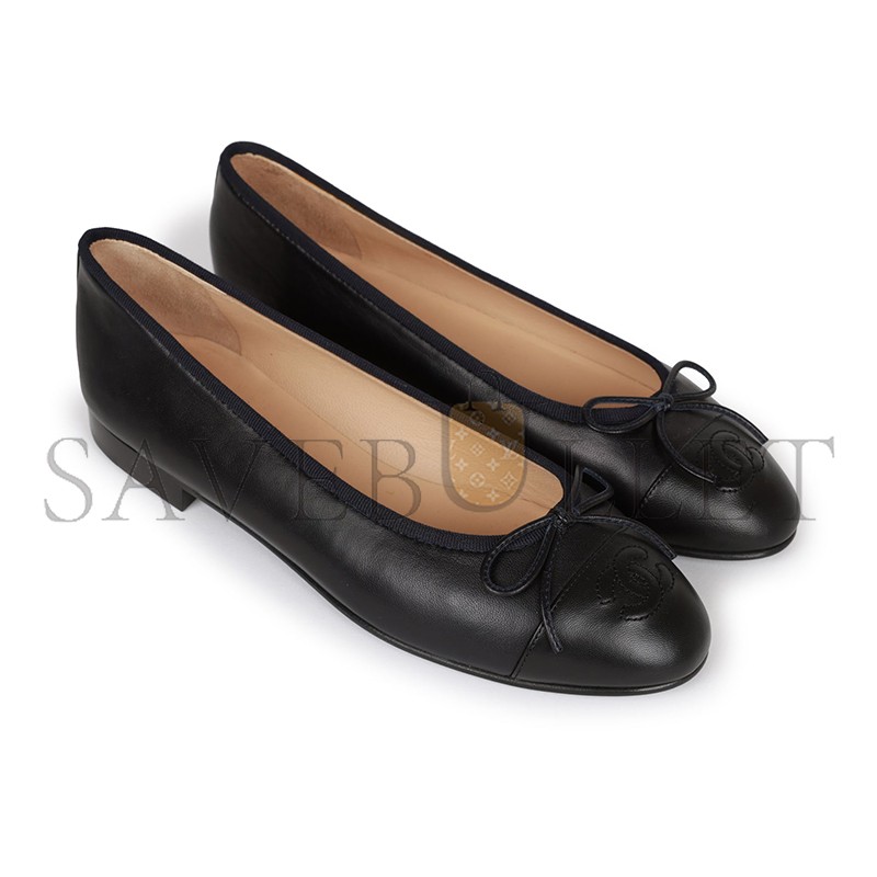 CHANEL CC BALLET FLATS 