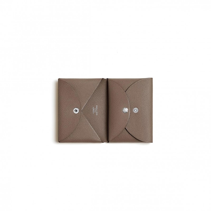 HERMES CALVI DUO COMPACT CARD HOLDER H083035CK18 (10.5*7*1.3cm) HERMES CALVI DUO COMPACT CARD HOLDER H083035CK18 (10.5*7*1.3cm)