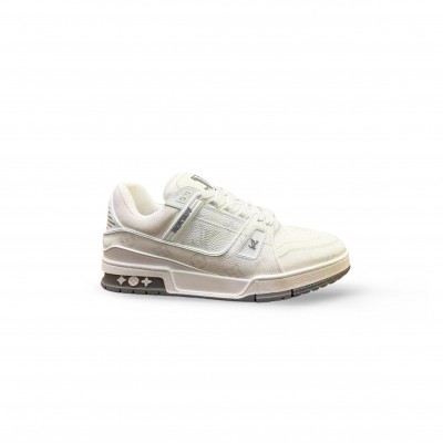 LOUIS VUITTON LV TRAINER SNEAKER LOUIS VUITTON LV TRAINER SNEAKER