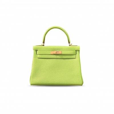 HERMÈS MASTER KELLY 25 HANDBAG GREEN TOGO WITH GOLD HARDWARE (25*17*7cm) HERMÈS MASTER KELLY 25 HANDBAG GREEN TOGO WITH GOLD HARDWARE (25*17*7cm)
