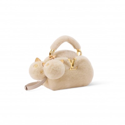 LOUIS VUITTON MASTER CAPUSNOW M26324 (20*13*11cm)