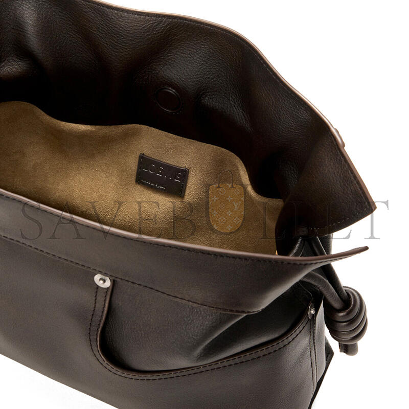 LOEWE PANTA MEDIUM FLAMENCO CLUTCH IN SHINY CALFSKIN A411FC1XBV (30*24.5*10.5cm) LOEWE PANTA MEDIUM FLAMENCO CLUTCH IN SHINY CALFSKIN A411FC1XBV (30*24.5*10.5cm)