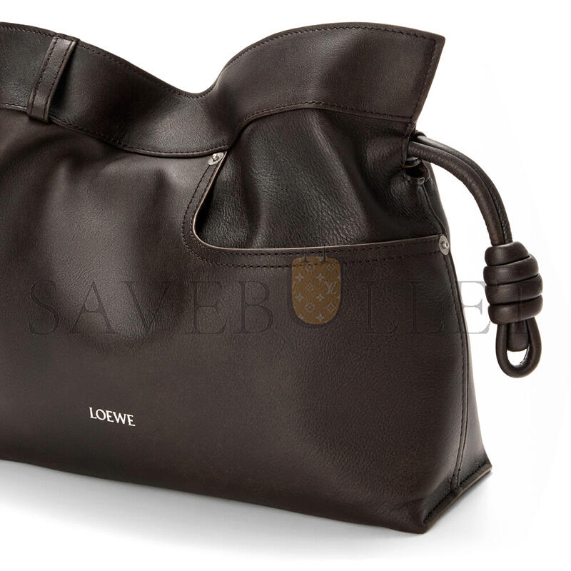 LOEWE PANTA MEDIUM FLAMENCO CLUTCH IN SHINY CALFSKIN A411FC1XBV (30*24.5*10.5cm) LOEWE PANTA MEDIUM FLAMENCO CLUTCH IN SHINY CALFSKIN A411FC1XBV (30*24.5*10.5cm)