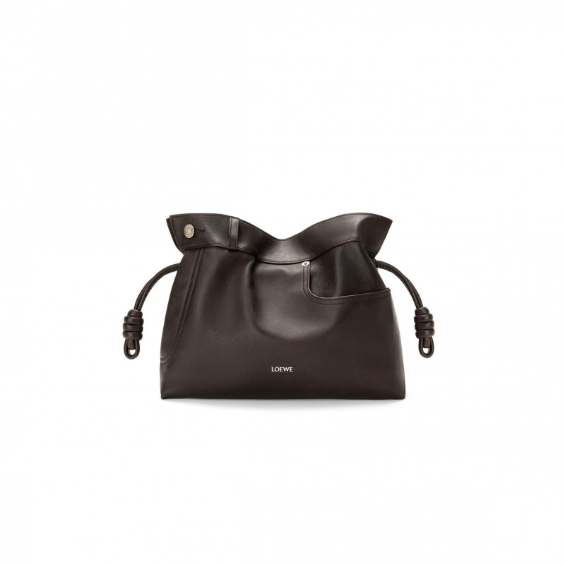 LOEWE PANTA MEDIUM FLAMENCO CLUTCH IN SHINY CALFSKIN A411FC1XBV (30*24.5*10.5cm) LOEWE PANTA MEDIUM FLAMENCO CLUTCH IN SHINY CALFSKIN A411FC1XBV (30*24.5*10.5cm)