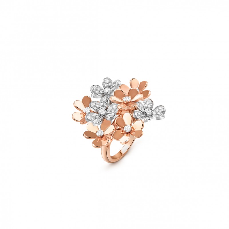 VAN CLEEF ARPELS FRIVOLE RING, 8 FLOWERS VCARFIQ00