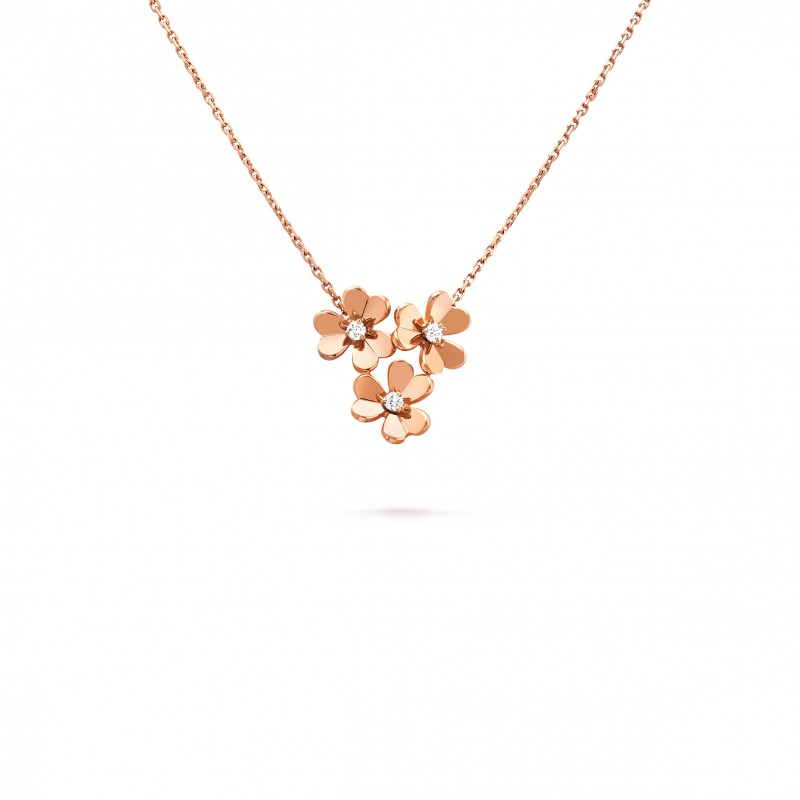 VAN CLEEF ARPELS FRIVOLE PENDANT, 3 FLOWERS VCARP2DL00