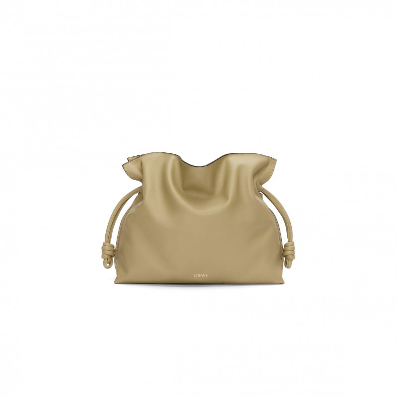 LOEWE LARGE FLAMENCO CLUTCH IN NAPPA CALFSKIN 0011034592 (38*29*14cm)