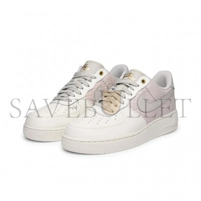 NIKE AIR FORCE 1 LOW SAIL LIGHT BONE METALLIC GOLD 823511-100