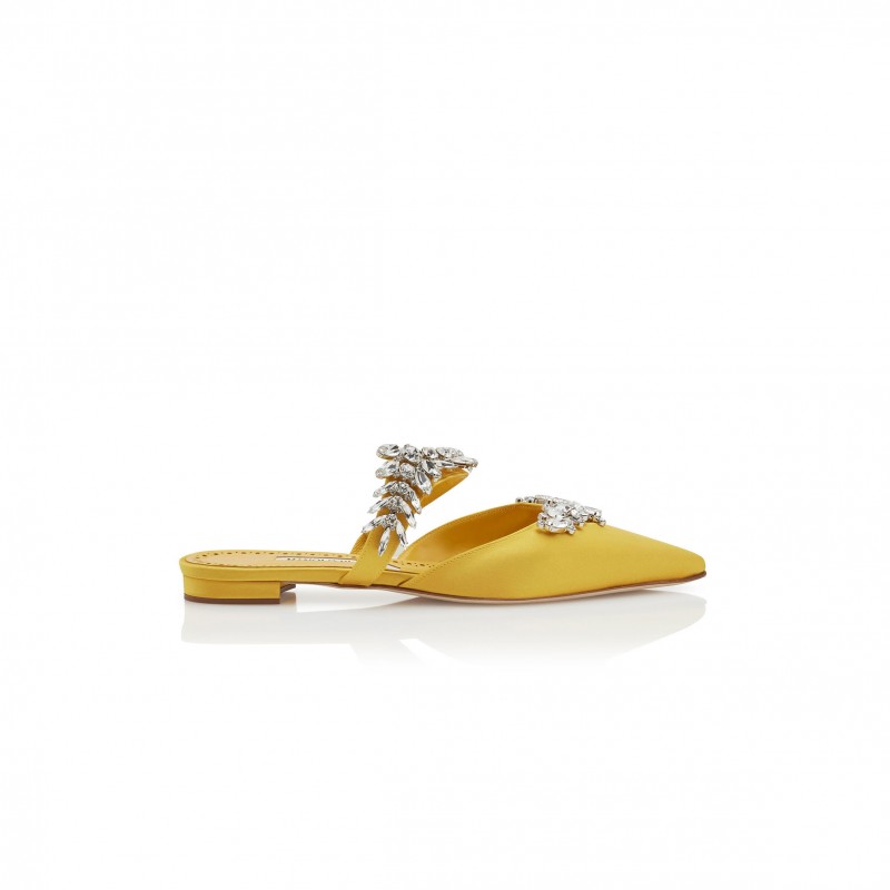 MANOLO BLAHNIK LURUMFLATUS YELLOW SATIN CRYSTAL EMBELLISHED FLAT MULES 122-1947-0004 MANOLO BLAHNIK LURUMFLATUS YELLOW SATIN CRYSTAL EMBELLISHED FLAT MULES 122-1947-0004