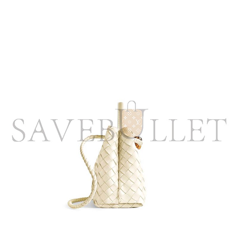 BOTTEGA VENETA SMALL ANDIAMO 766014VCPP19211 (25*20*10cm) BOTTEGA VENETA SMALL ANDIAMO 766014VCPP19211 (25*20*10cm)