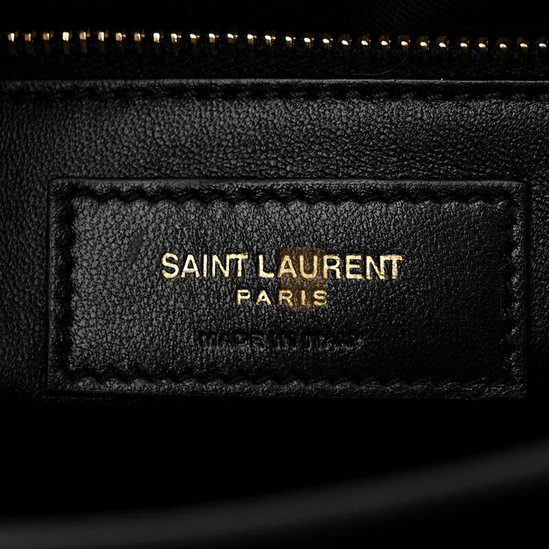 YSL GABY SATCHEL IN CROCODILE-EMBOSSED LACQUERED LEATHER AND LAMBSKIN 695724DZEUW1000 (26*18*5cm)