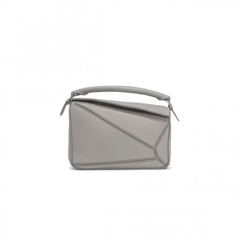 LOEWE MINI PUZZLE EDGE BAG IN CLASSIC CALFSKIN 061838-8 (18*12.5*8cm)