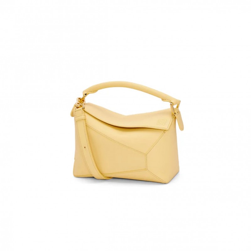 LOEWE MINI PUZZLE BAG IN CLASSIC CALFSKIN A510P88X26-921 (18*12.5*8cm)