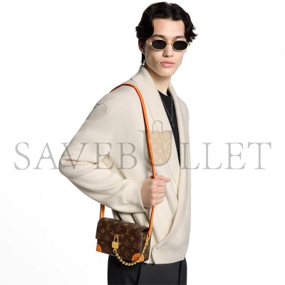 LOUIS VUITTON STEAMER WEARABLE WALLET M14738 (18*11*7cm) LOUIS VUITTON STEAMER WEARABLE WALLET M14738 (18*11*7cm)