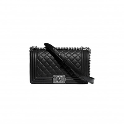 CHANEL CAVIAR MEDIUM CALFSKIN QUILTED BOY FLAP BLACK A67086 (25*15*9cm)