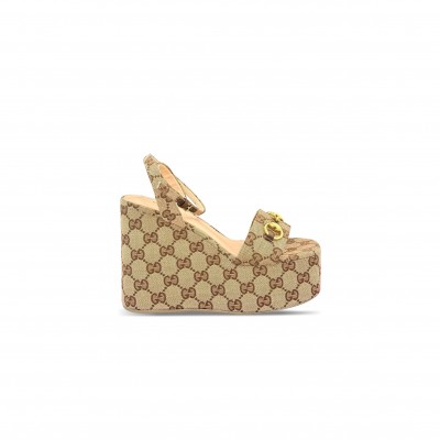 GUCCI PLATFORM SANDAL 813172